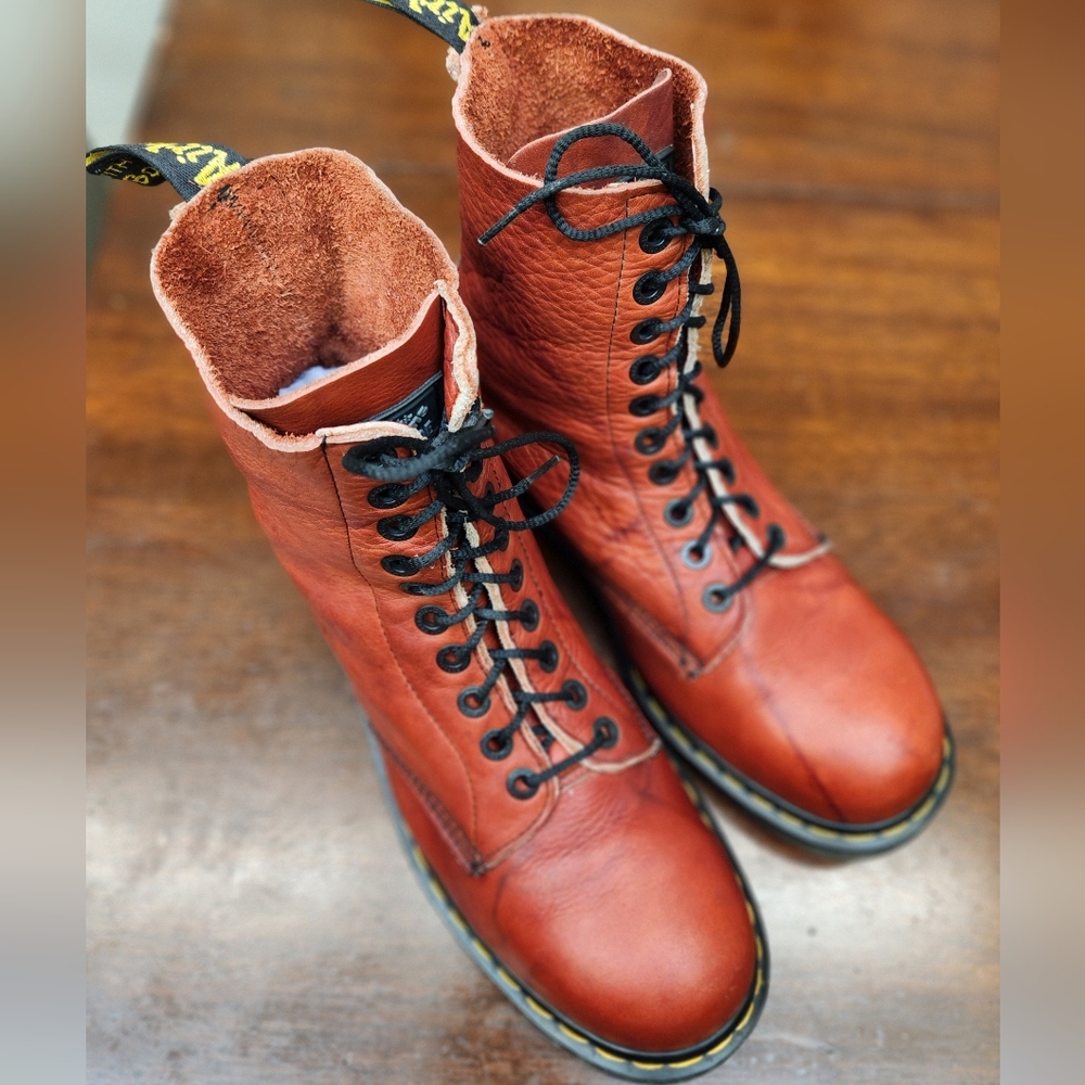 Made In England Doc Martens Boots - Picture 3 of 13